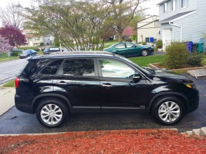 Hello to my new SUV. It is soooooo much easier with 3 kids, groceries, dogs, etc!
